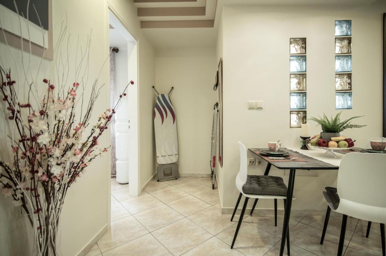 Appartamento 'The Ivory' House Project In Atene Esterno foto