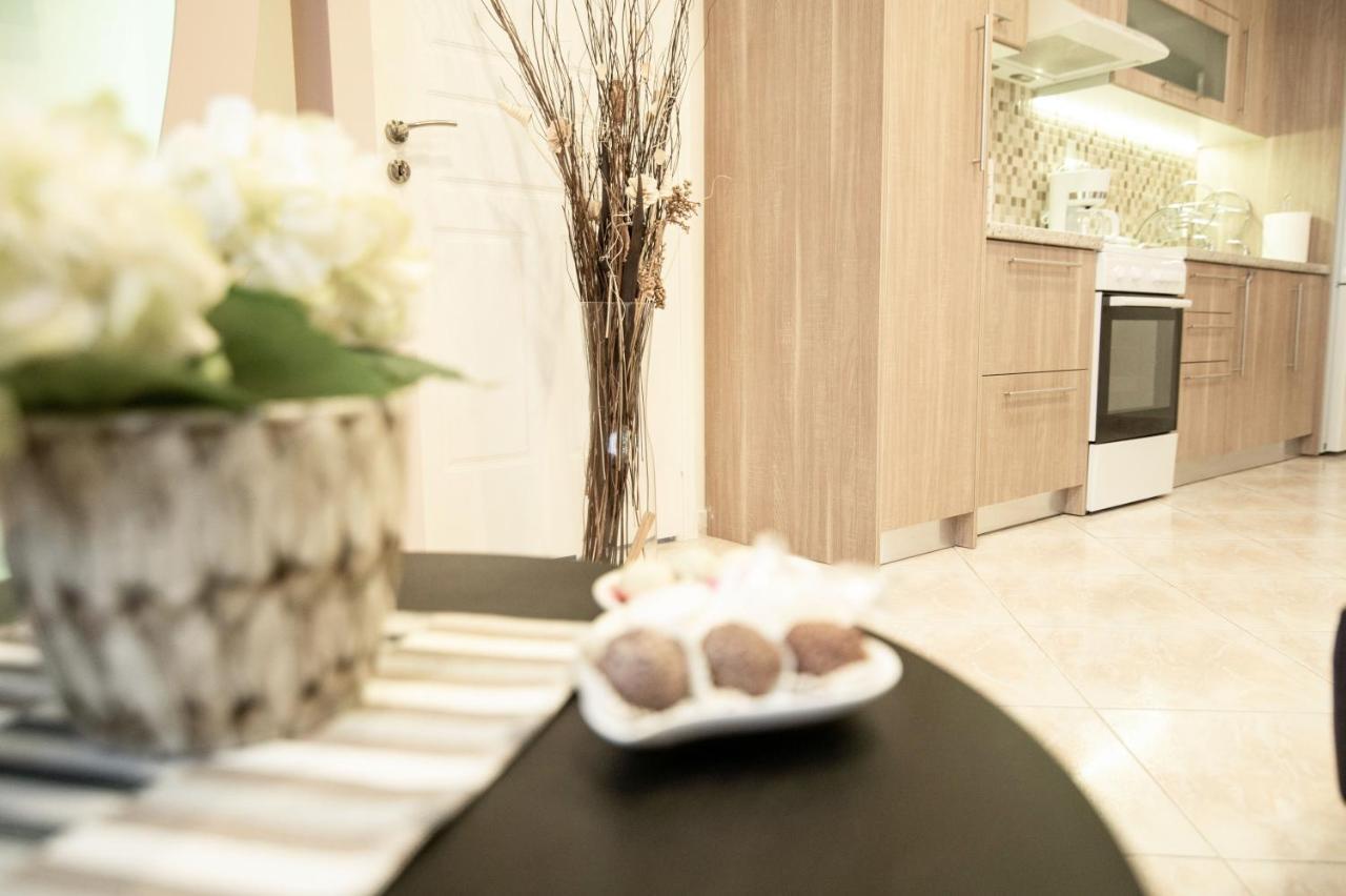 Appartamento 'The Ivory' House Project In Atene Esterno foto