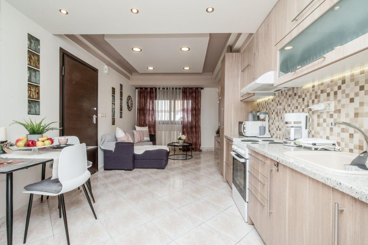 Appartamento 'The Ivory' House Project In Atene Esterno foto