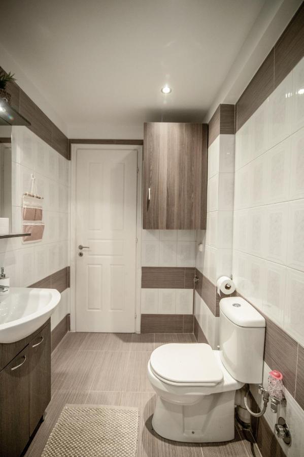 Appartamento 'The Ivory' House Project In Atene Esterno foto