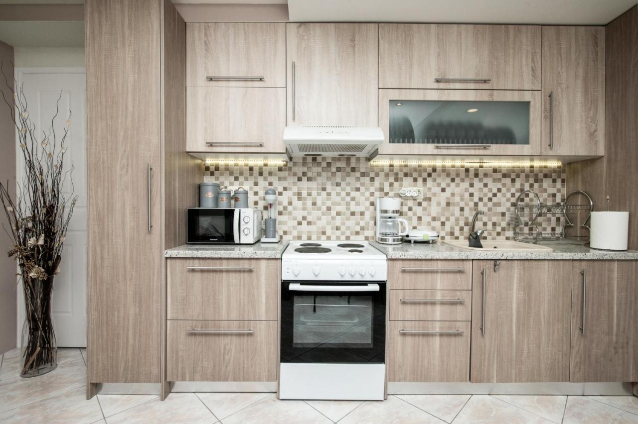 Appartamento 'The Ivory' House Project In Atene Esterno foto